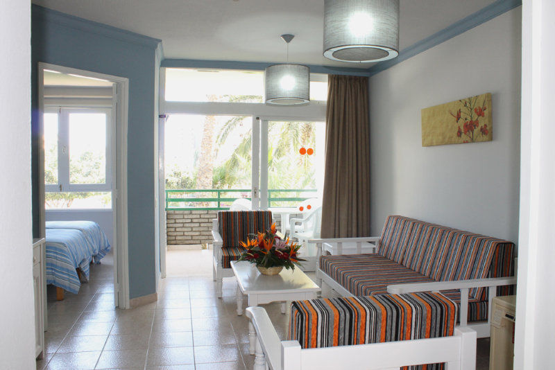 بلايا ديل إنغلز Apartamentos Walhalla المظهر الخارجي الصورة